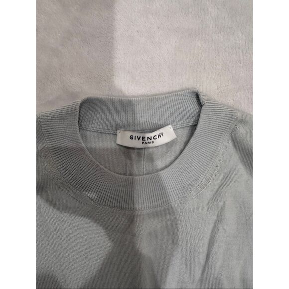 GIVENCHY PARIS size XS baby blue tee shirt - Picture 2 of 4